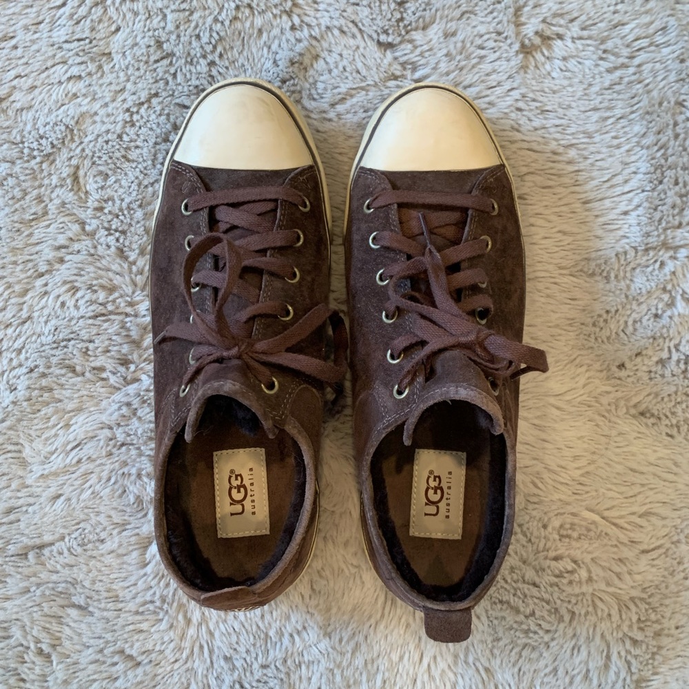 UGG Sneakers